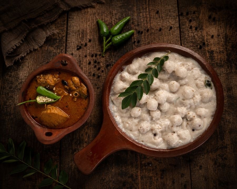 Pidi and Chicken Peralan Curry